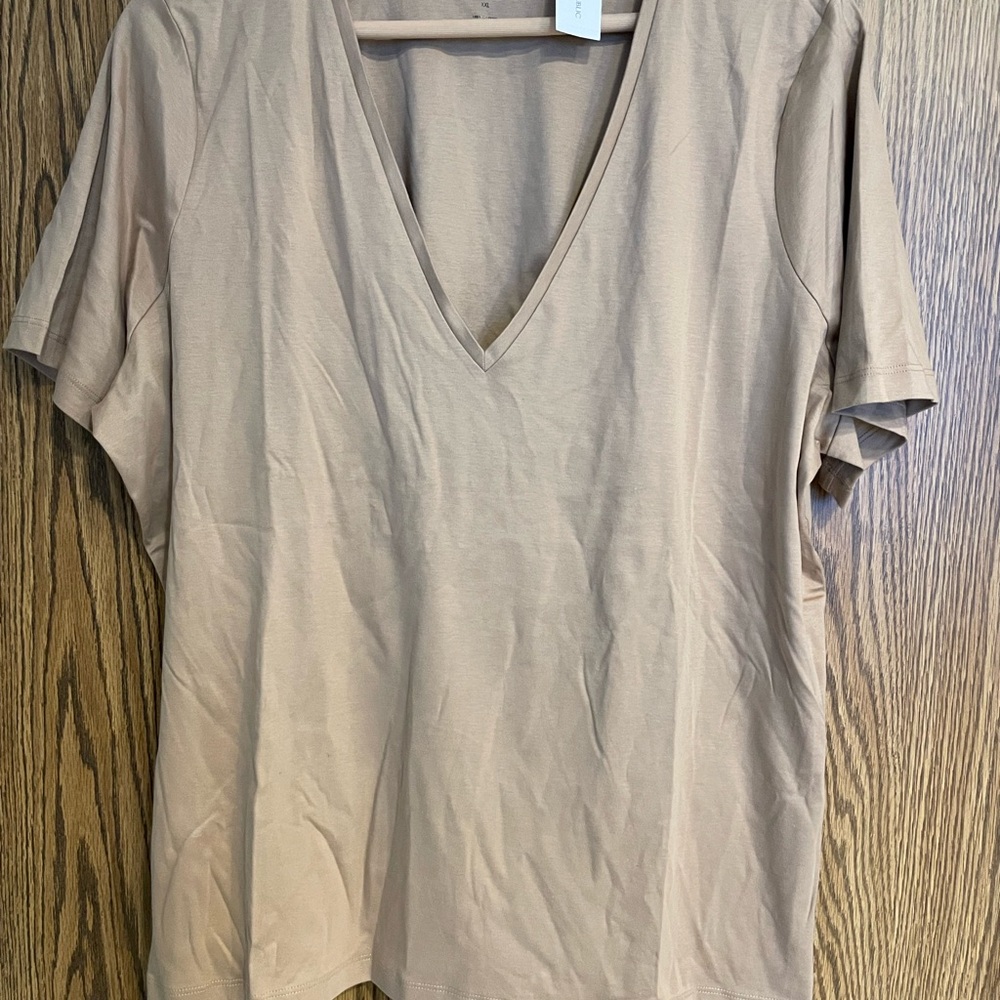 Banana Republic Camel V-Neck Short Sleeve Top
